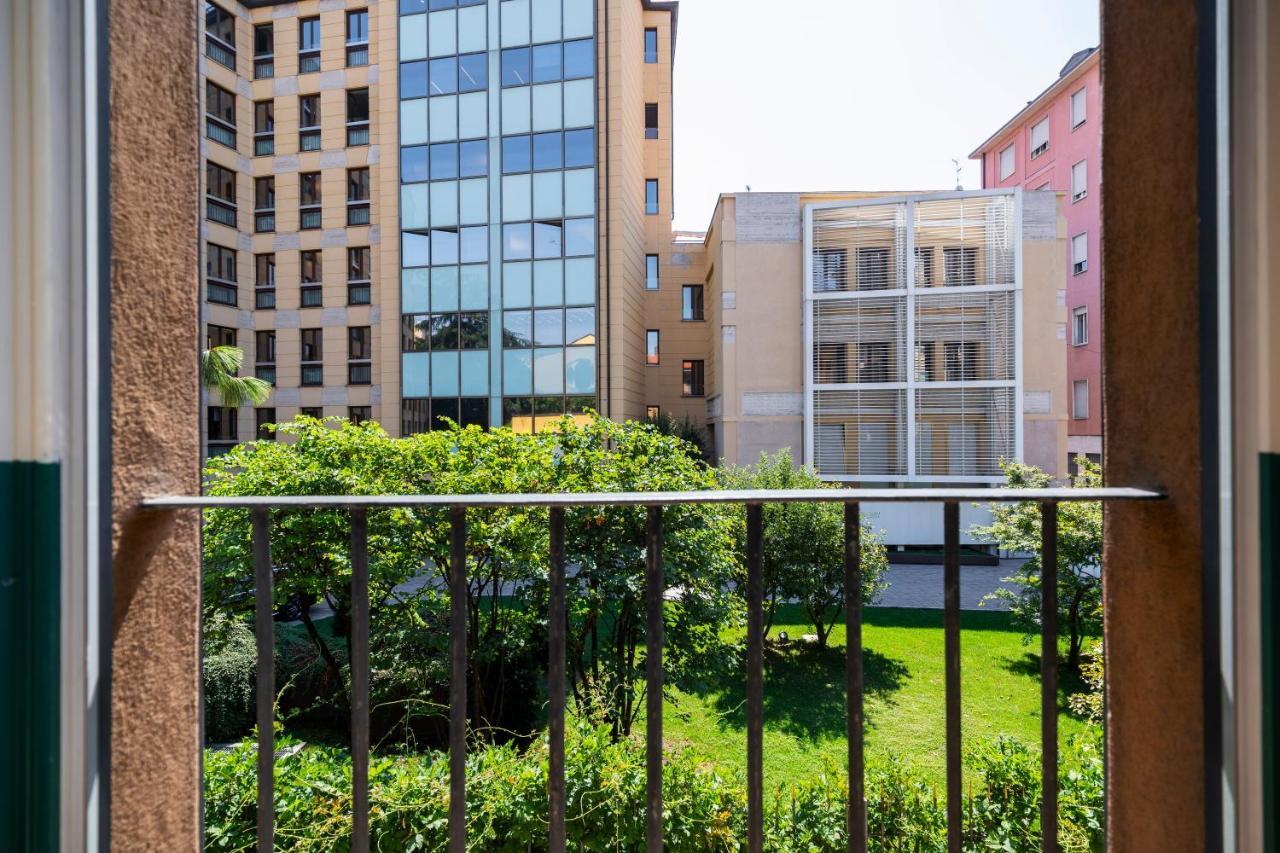 Residenza Cornaggia Lägenhet Milano Exteriör bild