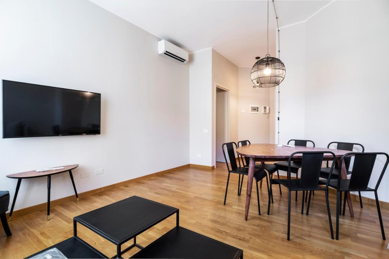 Residenza Cornaggia Lägenhet Milano Exteriör bild