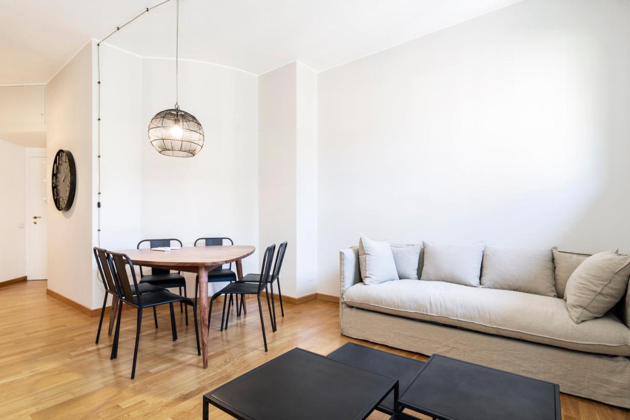 Residenza Cornaggia Lägenhet Milano Exteriör bild