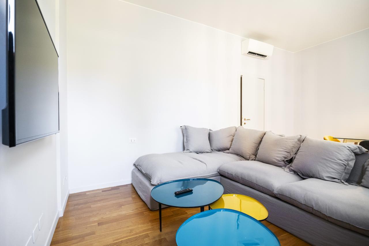 Residenza Cornaggia Lägenhet Milano Exteriör bild