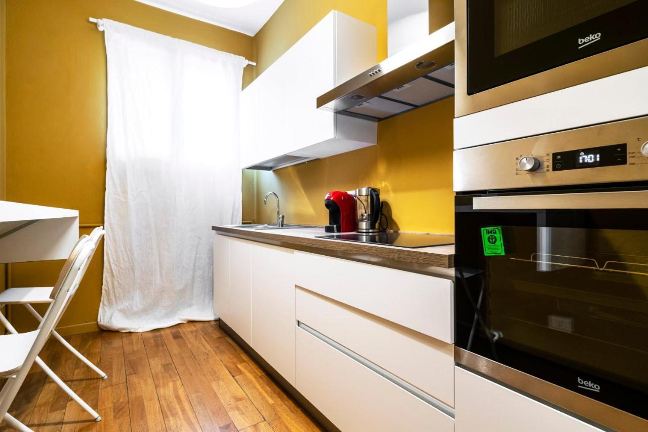 Residenza Cornaggia Lägenhet Milano Exteriör bild